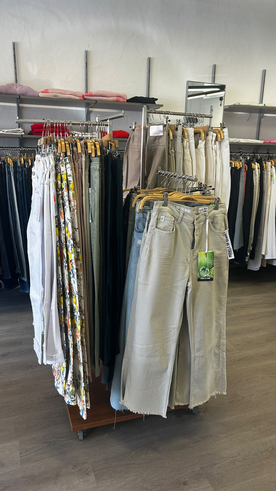 Damenjeans von Miracle of Denim