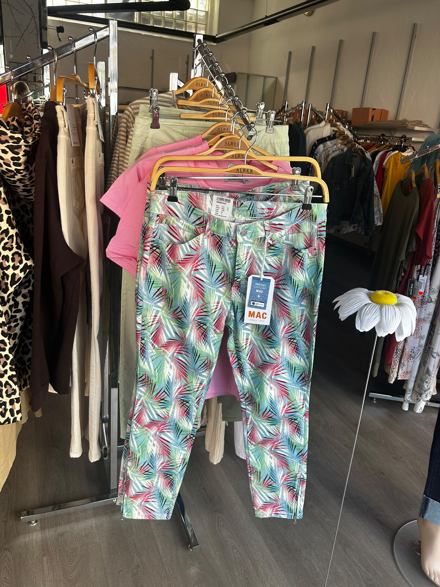 MAC-Damenhose mit Palmenprint